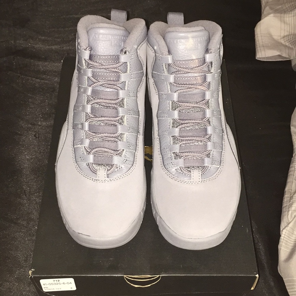 Retro 10s Cool Grey - Picture 3 of 8